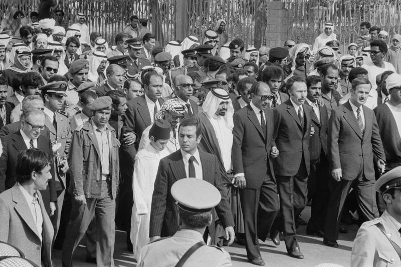 Numerous heads of state attend the funeral ceremonies of Saudi King Faysal in 1975. Among them, his successor King Khaled, Chairman of the Palestine Liberation Organization (PLO) Yasser Arafat, President of the Republic of Egypt Anwar al Sadat, Algerian President Houari Boumedienne, and President of Syria Hafez El Assad. Photo: Sygma via Getty Images