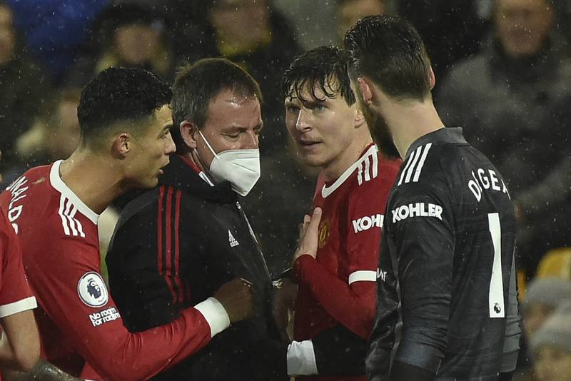 Victor Lindelof, second from right, experienced breathing problems during the Premier League match at Norwich City. AP