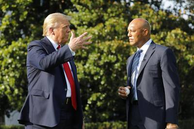 US President Donald Trump, left, and Mariano Rivera, former pitcher for the New York Yankees, talk on the South Lawn of the White House. Bloomberg