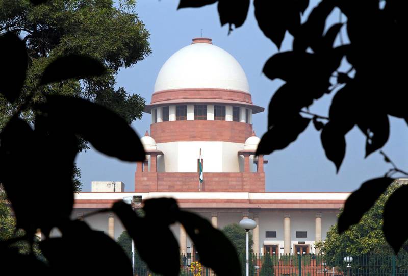 FILE PHOTO: A view of the Indian Supreme Court building is seen in New Delhi December 7, 2010. REUTERS/B Mathur/File Photo
