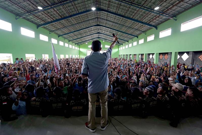 Sandiaga Uno, vice presidential candidate, gestures with the crowd at a campaign rally in Klaten, Yogyakarta, Indonesia. Bloomberg