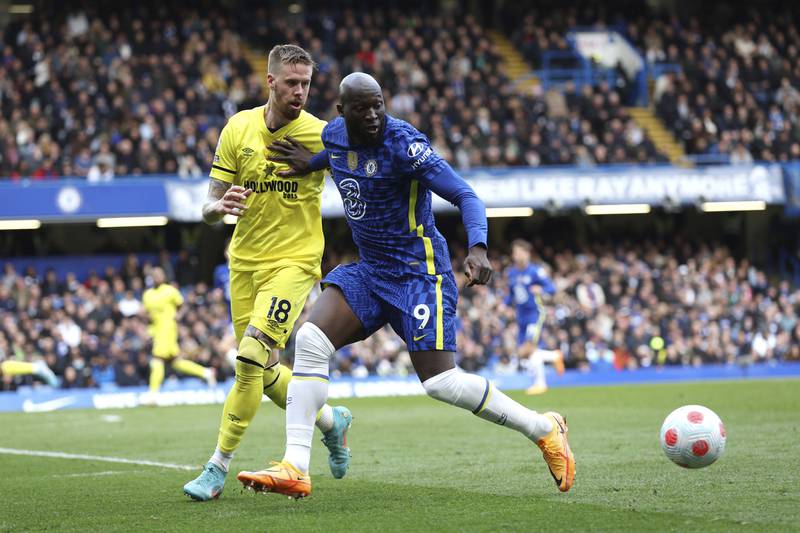 Romelu Lukaku (Kante 65’) – 4 Started from the bench again and failed to really get anything going when he came on as Chelsea fell apart. AP