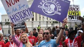 US Supreme Court overturns Roe v Wade, ending federal right to abortion