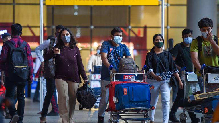 An image that illustrates this article Passengers travelling from UAE to Mumbai are exempt from the 7-day home quarantine