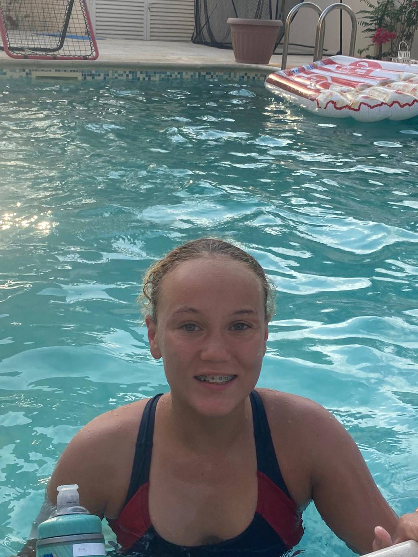 Chloe Andrews successfully completed 7,770 laps of her six-metre pool. Courtesy - The Andrews family