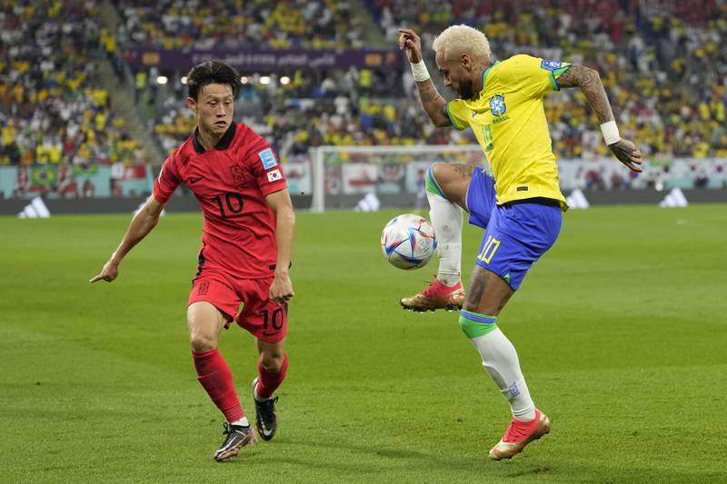 Lee Jae-sung - 5. Got forward well despite taking a bit too much time to make a final decision when faced with opponents. AP