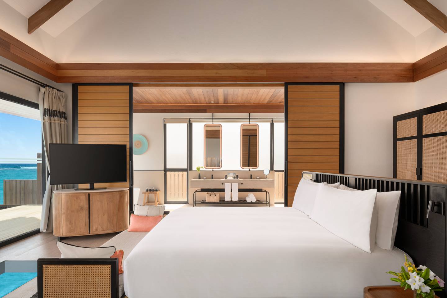 Eine Villa mit zwei Schlafzimmern im Hilton Maldives Amingiri Resort & Spa.  Foto: Hilton
