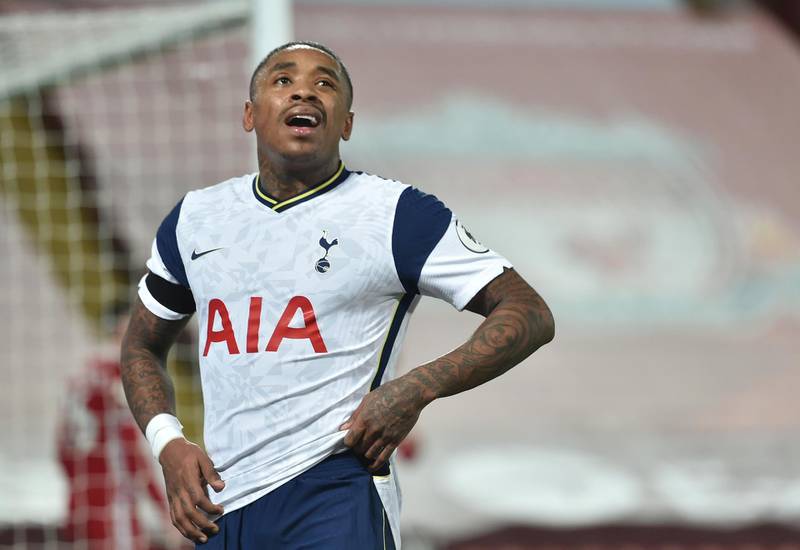 Steven Bergwijn - 3: Carved out a good chance early in the second half and was unable to hit the target. The Dutchman later hit the post. With better finishing he could have won the game for Spurs. Withdrawn for Lucas Moura with 14 minutes left. AP