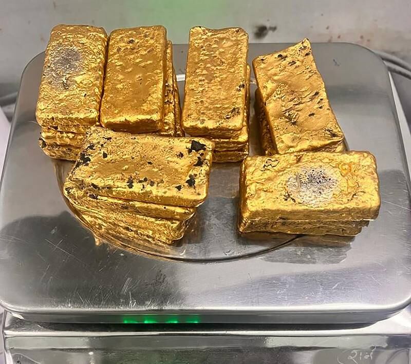 Indian customs officials confiscated gold worth $350,000 from three passengers off a flight from Sharjah. Photo: Delhi Customs