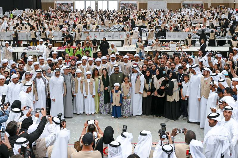 Dubai’nin yönetici ailesi Türkiye ve Suriye’deki binlerce deprem yardım etkinliğine katıldı