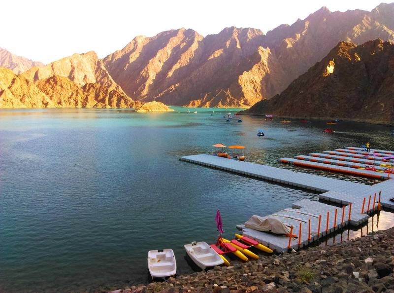 Hatta Dam offers kayaking, pedal boating and water boating activities