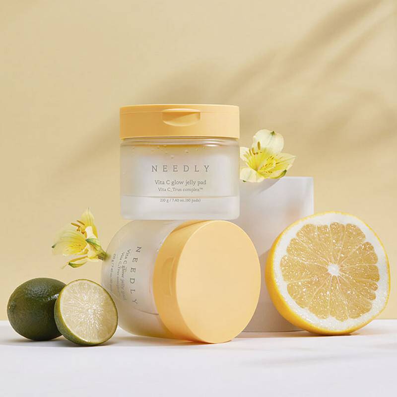 Needly Vita C Glow Jelly Pad 60 Sheets at Crescite Beauty. Photo Crescite Beauty