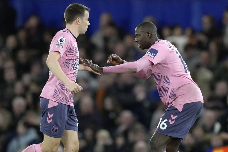 Everton's Abdoulaye Doucoure (r) after levelling at 1-1. AP