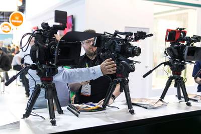 DUBAI, UNITED ARAB EMIRATES, MAR 8, 2016. People test Canon cameras at CABSAT, Middle East and Africa’s largest broadcast, digital media and satellite event.Photo: Reem Mohammed / The National (Section: BZ NEWS) Job ID 38452 *** Local Caption ***  RM_20160308_CABSAT_02.JPG