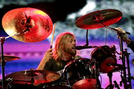 Drummers apologise to Foo Fighters over Taylor Hawkins comments