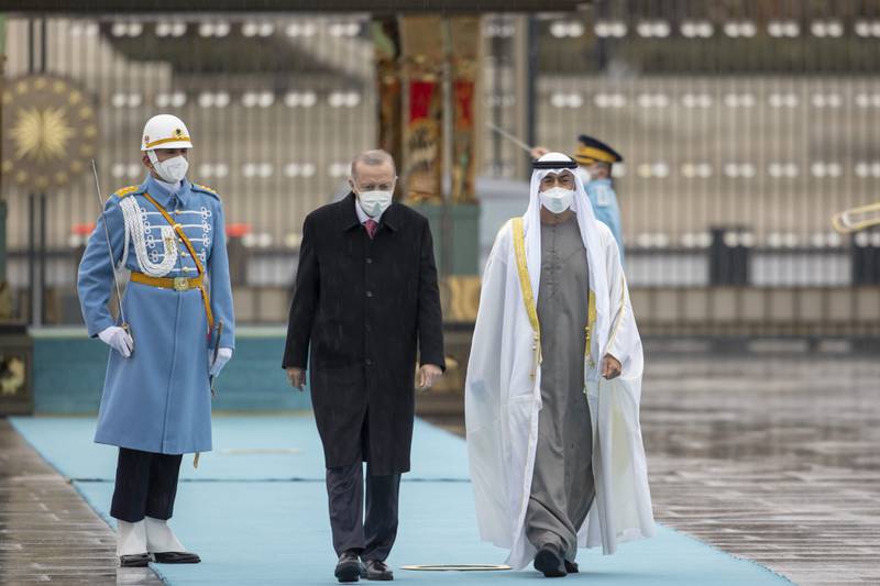 Sheikh Mohamed bin Zayed, Crown Prince of Abu Dhabi and Deputy Supreme Commander of the Armed Forces, inspects the Turkish Armed Forces Honour Guard at the Presidential Complex. Mohamed Al Hammadi / Ministry of Presidential Affairs