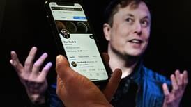 Showman Elon Musk has created the perfect smokescreen for his tilt at Twitter