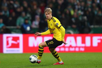 BREMEN, GERMANY - FEBRUARY 22: Erling Haaland of Borussia Dortmund controls the ball during the Bundesliga match between SV Werder Bremen and Borussia Dortmund at Wohninvest Weserstadion on February 22, 2020 in Bremen, Germany. (Photo by Joern Pollex/Bongarts/Getty Images)