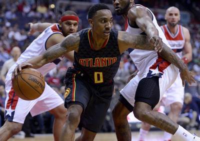 Atlanta Hawks guard Jeff Teague in action against the Washington Wizards during the first half of the NBA game between the Atlanta Hawks and the Washington Wizards at the Verizon Center in Washington, DC, USA, 23 March 2016. EPA/SHAWN THEW
