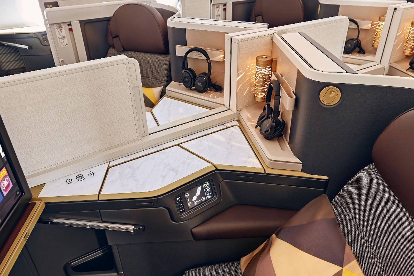 What it's like to fly business class on Etihad’s new A350 aircraft