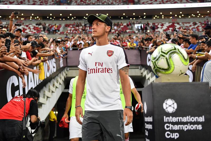 SINGAPORE - JULY 26: Mesut Ozil #10 of Arsenal looks during the International Champions Cup 2018 match between Club Atletico de Madrid and Arsenal at the National Stadium on July 26, 2018 in Singapore.  (Photo by Thananuwat Srirasant/Getty Images for ICC)
