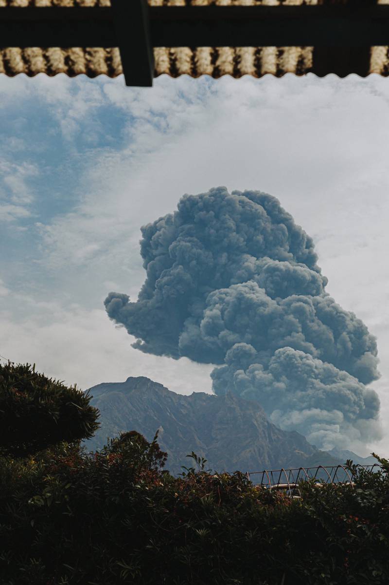 Sakurajima volcano erupts in Japan. Photo: @D_Tanaka831 / Twitter