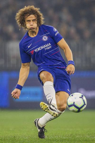 epa06906113 David Luiz of Chelsea kicks the ball during the friendly match between Perth Glory of Australia and Chelsea FC of England at Optus Stadium in Perth, Australia, 23 July 2018.  EPA/TONY MCDONOUGH EDITORIAL USE ONLY AUSTRALIA AND NEW ZEALAND OUT