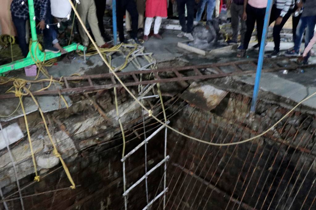 At least 36 died after falling into well at Indian temple