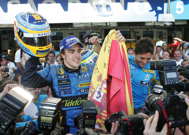 MOST F1 DRIVERS' TITLES
2 - Fernando Alonso (2005, 2006): The Spanish driver lifted the title two years on the spin with Renault. The first wih 133 points with Kimi Raikkonen second (112) and Michael Schumacher (62) third. The following campaign he secured 134 points finishing ahead of Schumacher (121) and Felipe Massa (80). AFP