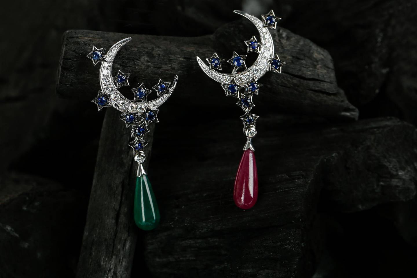 National Day Collection: 18K white gold earrings with stars studded in blue sapphires and with a cabochon emerald and ruby drop from 55Fifty7