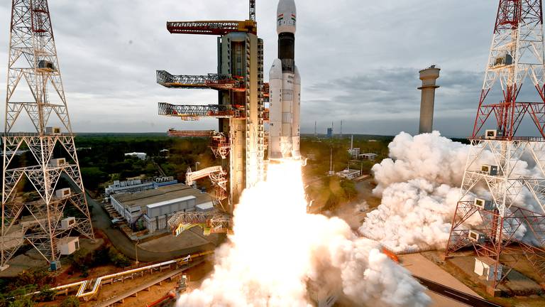 An image that illustrates this article India wants to set a new standard for space programmes. Will it work?