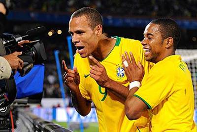Luis Fabiano, left, and Robinho celebrate a Confederations Cup goal against Italy.