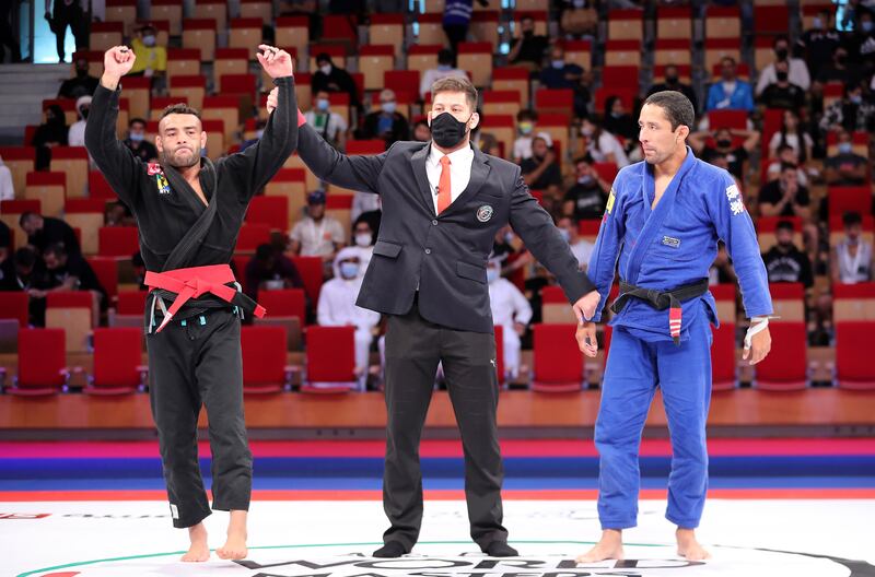 Brazil's Leonardo Saggioro won the 69 kg black belt final against Gustavo Carpio from Peru.
