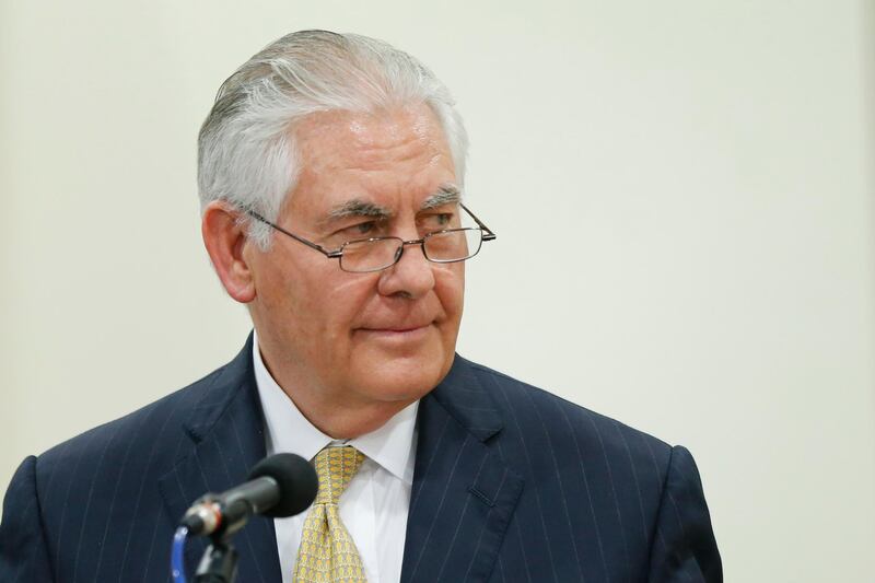 epa06330459 US Secretary of State Rex Tillerson speaks to the media during a joint press conference with Myanmar State Counsellor Aung San Suu Kyi (not pictured) after their meeting at the Ministry of Foreign Affairs in Naypyitaw, Myanmar, 15 November 2017.  EPA/STRINGER