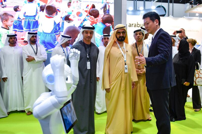 ABU DHABI, 17th January, 2018 (WAM) -- The Vice President, Prime Minister and Ruler of Dubai, His Highness Sheikh Mohammed bin Rashid Al Maktoum, today visited the Abu Dhabi Sustainability Week, ADSW 2018, the largest sustainability gathering in the Middle East. Wam