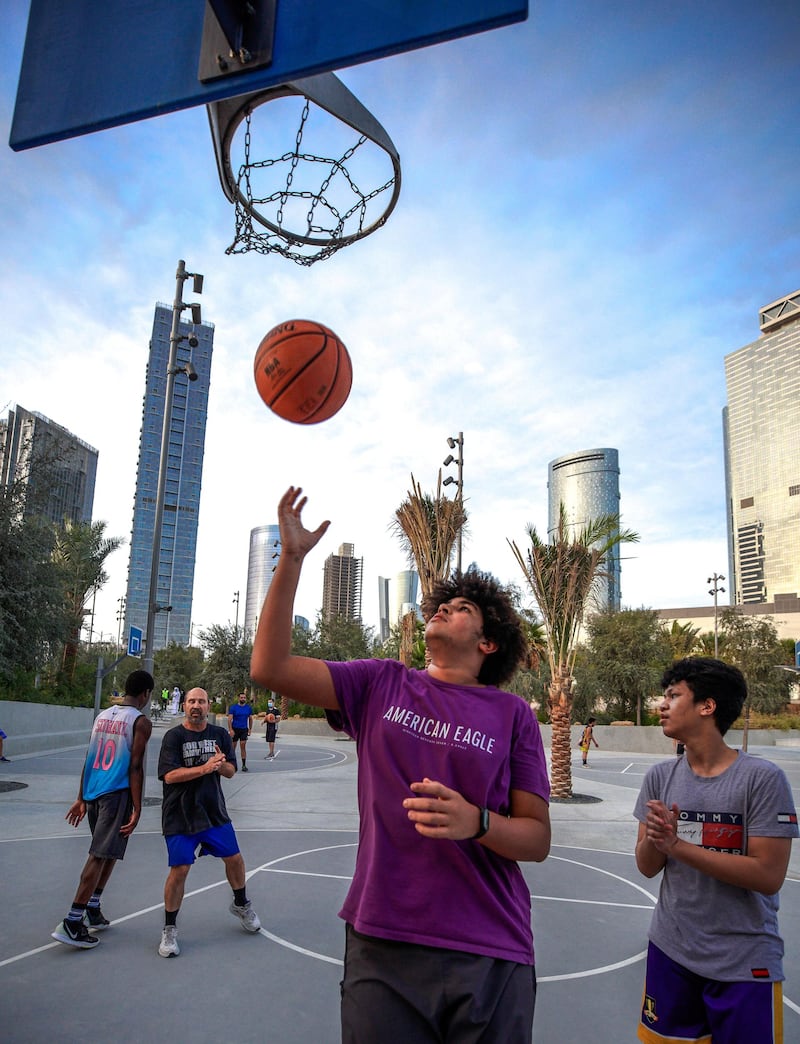 Abu Dhabi, United Arab Emirates, January 21, 2021.  The basketball area in Al Fay Park on Reem Island.
Victor Besa/The National 
Section:  LF
Reporter: Panna Munyal