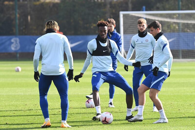 COBHAM, ENGLAND - NOVEMBER 06:  Tammy Abraham and Mason Mount of Chelsea during a training session at Chelsea Training Ground on November 6, 2020 in Cobham, United Kingdom. (Photo by Darren Walsh/Chelsea FC via Getty Images)