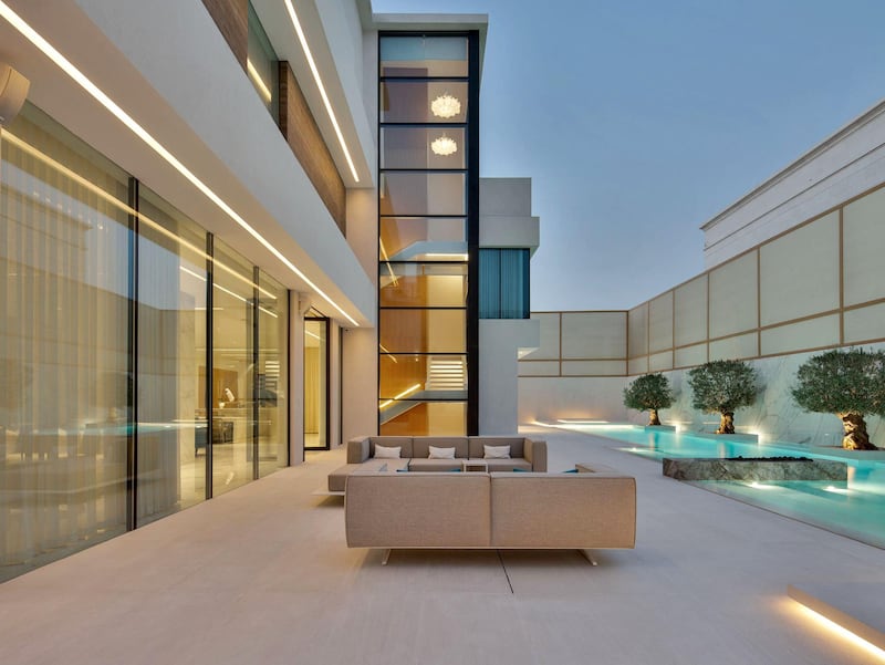 Pearl Jumeira villa.Courtesy Luxhabitat Sotheby's International Realty
