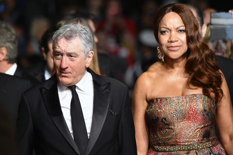 (FILES) In this file photo US actor Robert de Niro and his wife Grace Hightower arrive on May 16, 2016 for the screening of the film "Hands of Stone" at the 69th Cannes Film Festival in Cannes, southern France.  According to a source close to the family on November 20, 2018, actor Robert De Niro and his wife, Grace Hightower, split after 21 years.  / AFP / ALBERTO PIZZOLI
