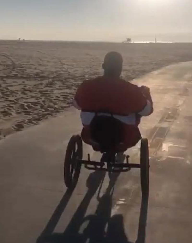 Manchester United striker Romelu Lukaku peddles along by the beach in California. Courtesy Romelu Lukaku / Instagram