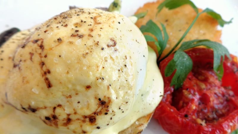 Raw eggs used in Hollandaise sauce, commonly used in breakfast dishes such as eggs Benedict, led to a salmonella outbreak at a Dubai restaurant. 