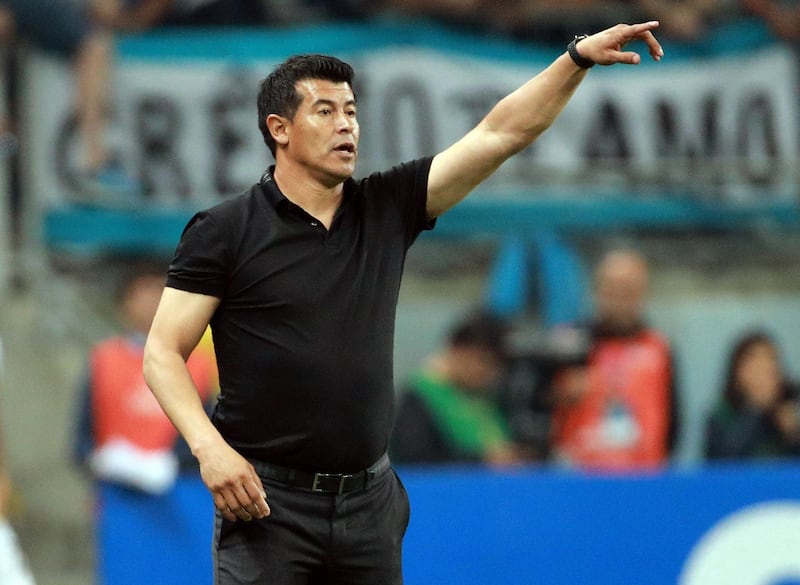 Soccer Football - Copa Libertadores Final - Gremio v Lanus - Arena do Gremio, Porto Alegre, Brazil - November 22, 2017. Lanus headcoach Jorge Almiron reacts. REUTERS/Diego Vara