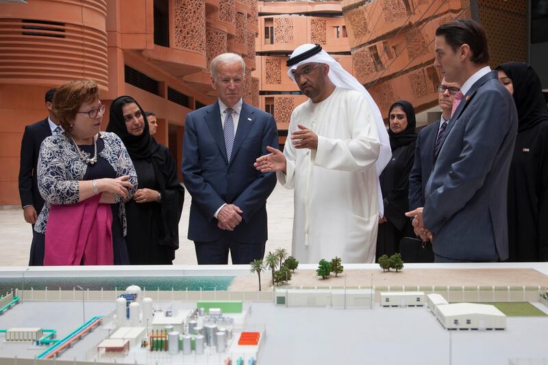 ABU DHABI, UNITED ARAB EMIRATES - March 07, 2016: Joe Biden, Vice President of the United States of America (3rd R), speaks with HE Dr Sultan Ahmed Al Jaber UAE Minister of State and Chairman of Masdar (2nd R) during a tour of Masdar City. Seen with Dr Nawal Al Hosany (2nd L) and HE Barbara Leaf Ambassador of the United States of America to the UAE (L). 

( Razan Al Zayani for Crown Prince Court - Abu Dhabi )
--- *** Local Caption ***  20160307RA_MG_9496.JPG