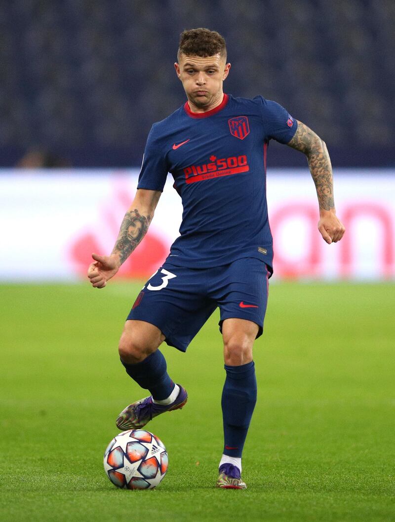 SALZBURG, AUSTRIA - DECEMBER 09: Kieran Trippier of Atletico de Madrid passes the ball during the UEFA Champions League Group A stage match between RB Salzburg and Atletico Madrid at Red Bull Arena on December 09, 2020 in Salzburg, Austria. Sporting stadiums around Austria remain under strict restrictions due to the Coronavirus Pandemic as Government social distancing laws prohibit fans inside venues resulting in games being played behind closed doors. (Photo by Adam Pretty/Getty Images)