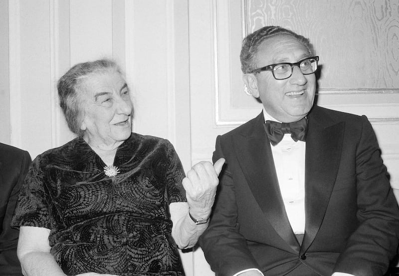 Former US Secretary of State Henry Kissinger and former Israeli Prime Minister Golda Meir at an American Jewish Congress Dinner, on November 4, 1977, in New York. AP