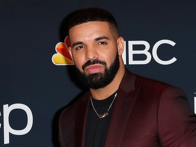 Drake has revealed he contracted Covid-19 in the past year, saying that he suffered hair loss as a result