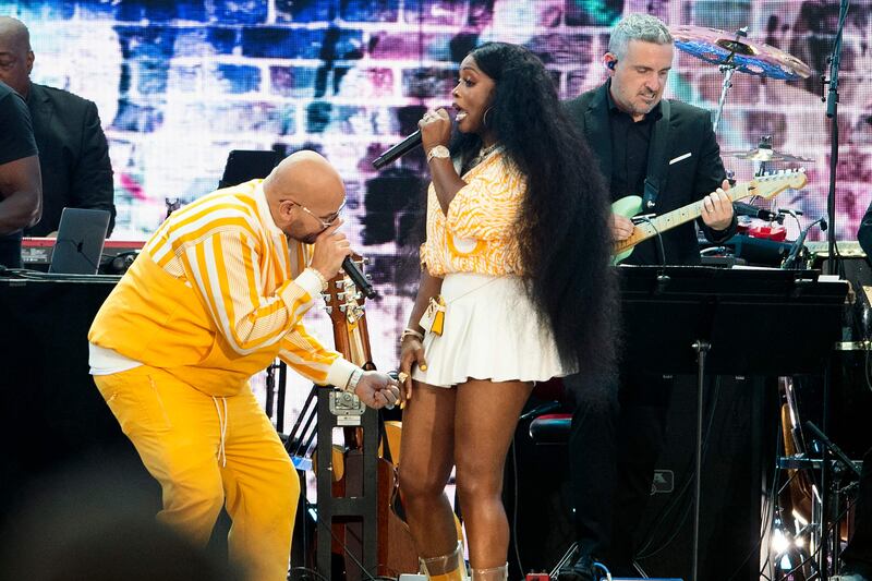 Fat Joe and Remy Ma perform. AFP