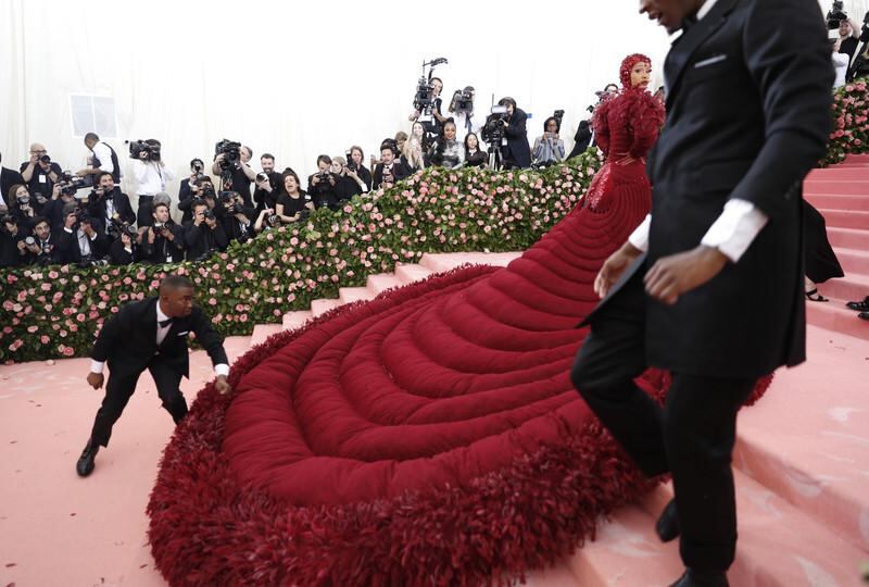 epa07552612 Cardi B arrives on the red carpet for the 2019 Met Gala, the annual benefit for the Metropolitan Museum of Art's Costume Institute, in New York, New York, USA, 06 May 2019. The event coincides with the Met Costume Institute's new spring 2019 exhibition, 'Camp: Notes on Fashion', which runs from 09 May until 08 September 2019.  EPA-EFE/JUSTIN LANE