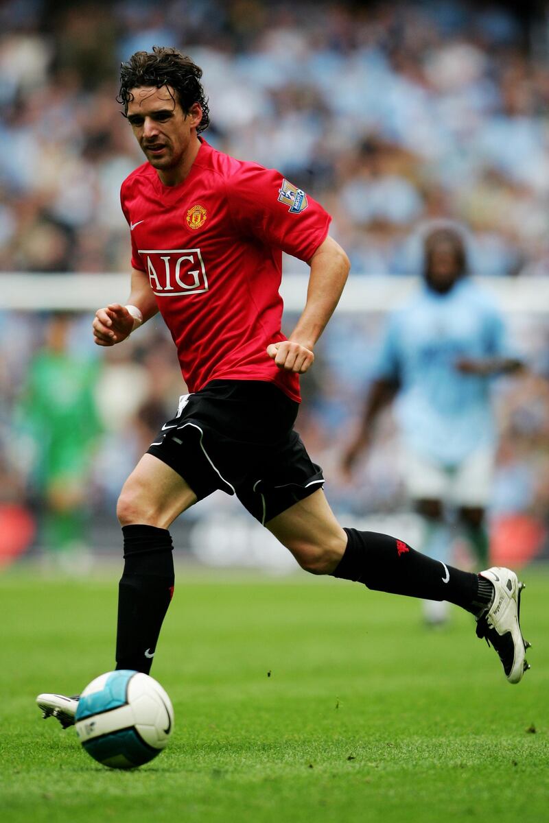 MANCHESTER, UNITED KINGDOM - AUGUST 19:  Owen Hargreaves of Manchester United in action during the Barclays Premiership match between Manchester City and Manchester United at the City of Manchester Stadium on August 19, 2007 in Manchester, England.  (Photo by Jamie McDonald/Getty Images)