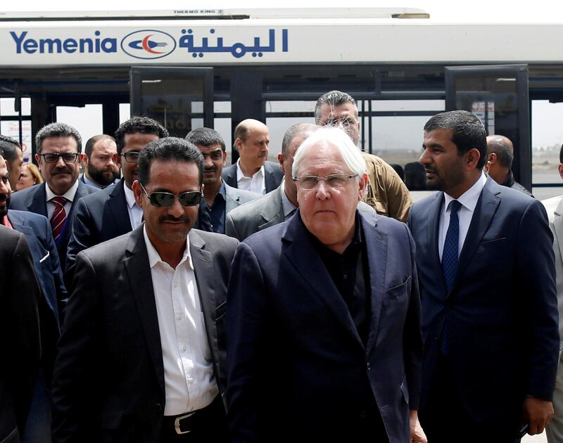 FILE PHOTO: UN envoy to Yemen Martin Griffiths (C) walks his arrival to Sanaa, Yemen July 2, 2018. REUTERS/Khaled Abdullah/File Photo